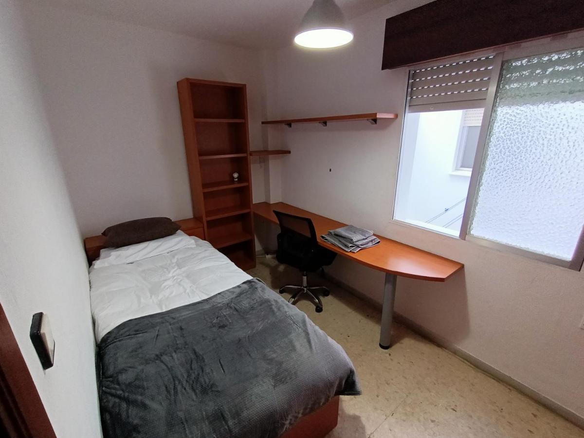 Apartamento Cerca De La Caleta Cádis Exterior foto